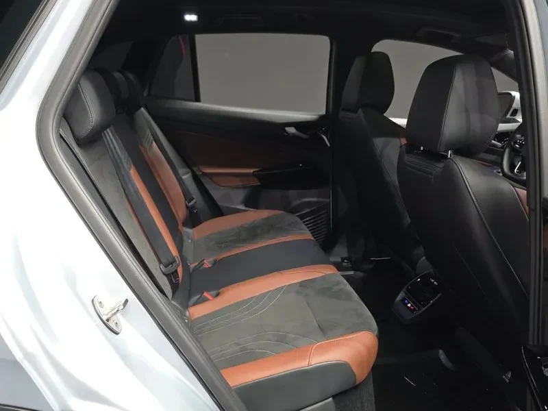 VW ID.4 САМО 30% АВАНС, снимка 11 - Автомобили и джипове - 56529839