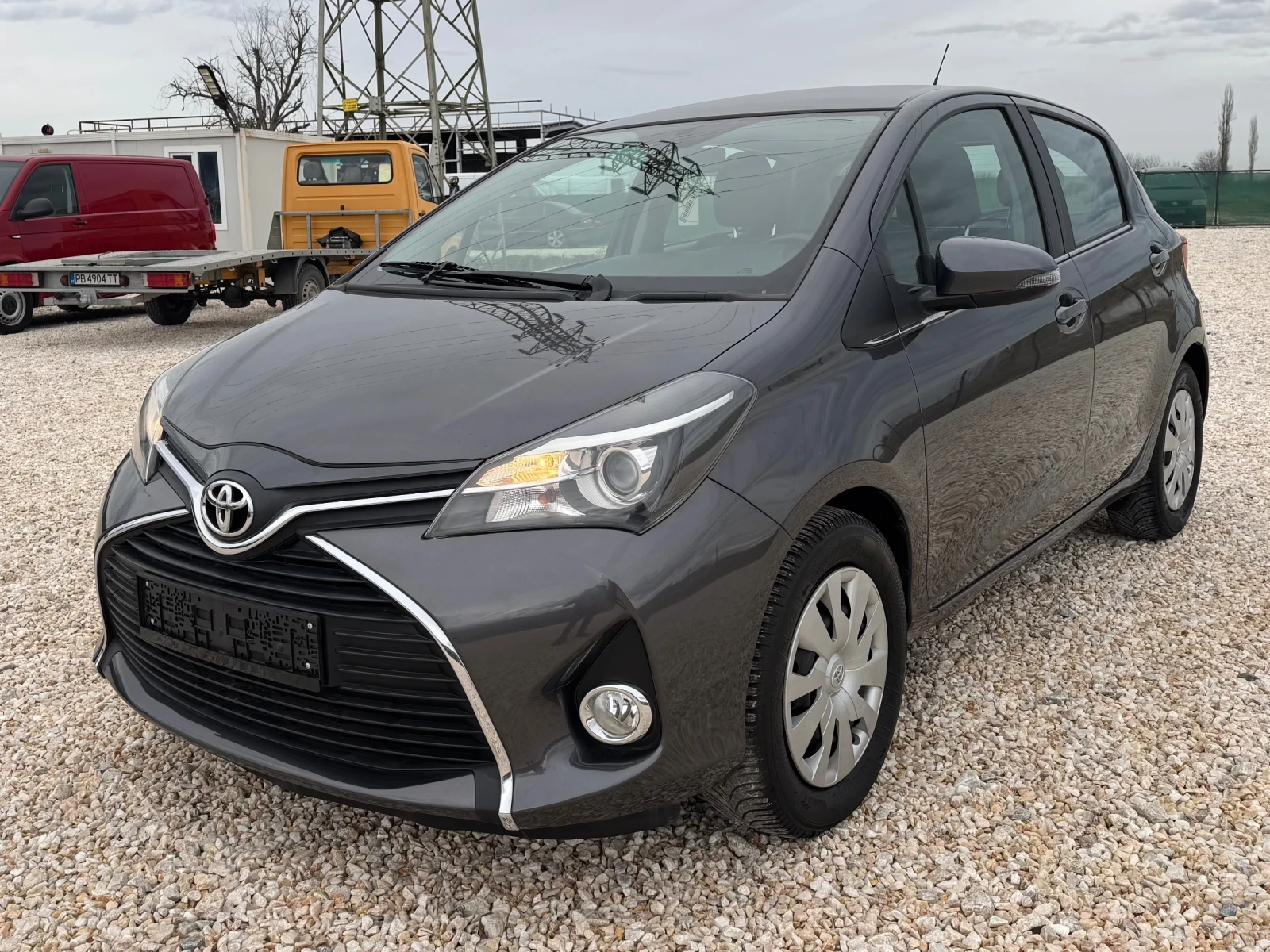 Toyota Yaris 1.33/EURO6B/Навигация/Камера, снимка 1