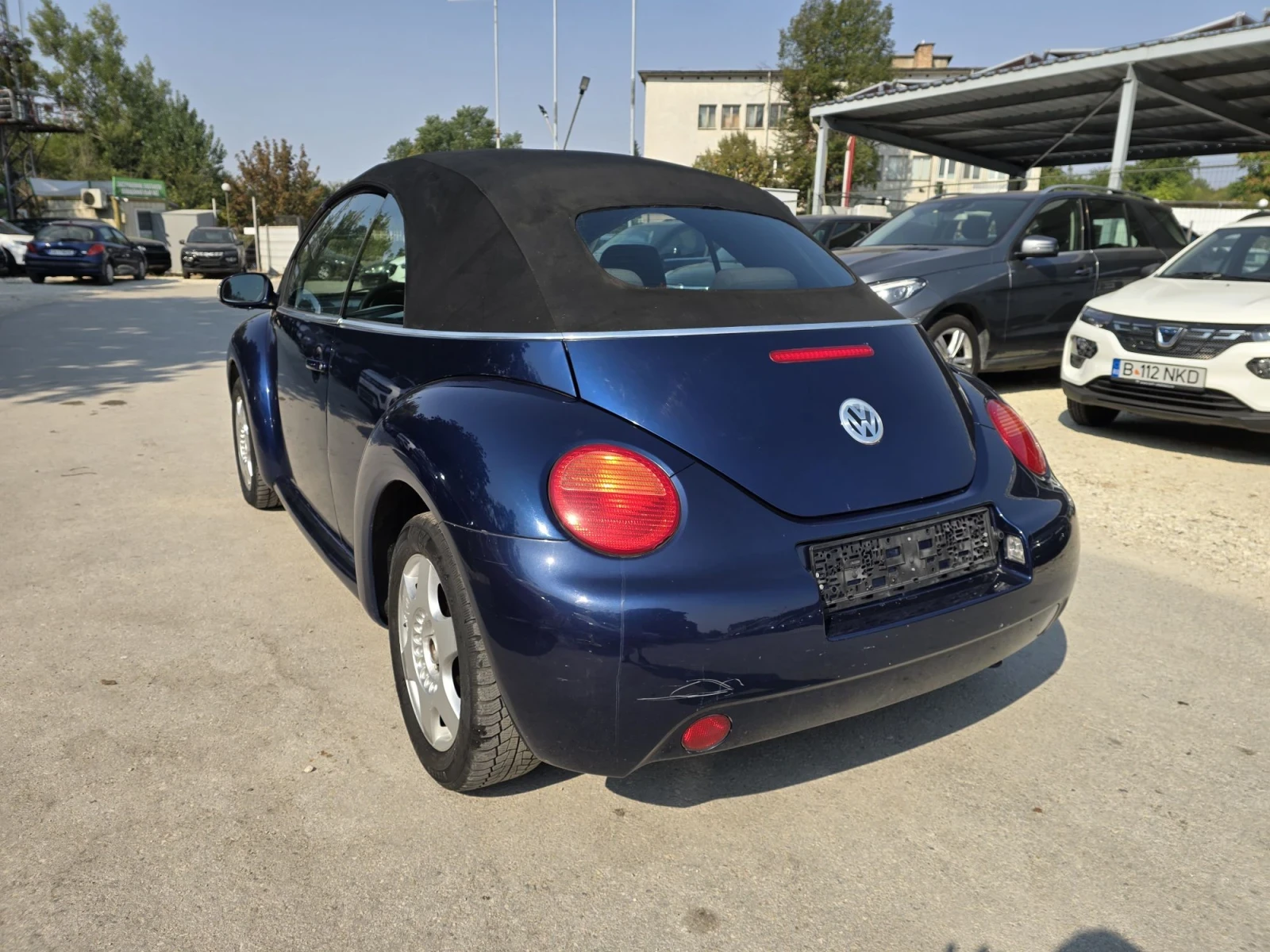 VW New beetle Cabrio - 1.9TDI - 100к.с., снимка 3 - Автомобили и джипове - 45649811