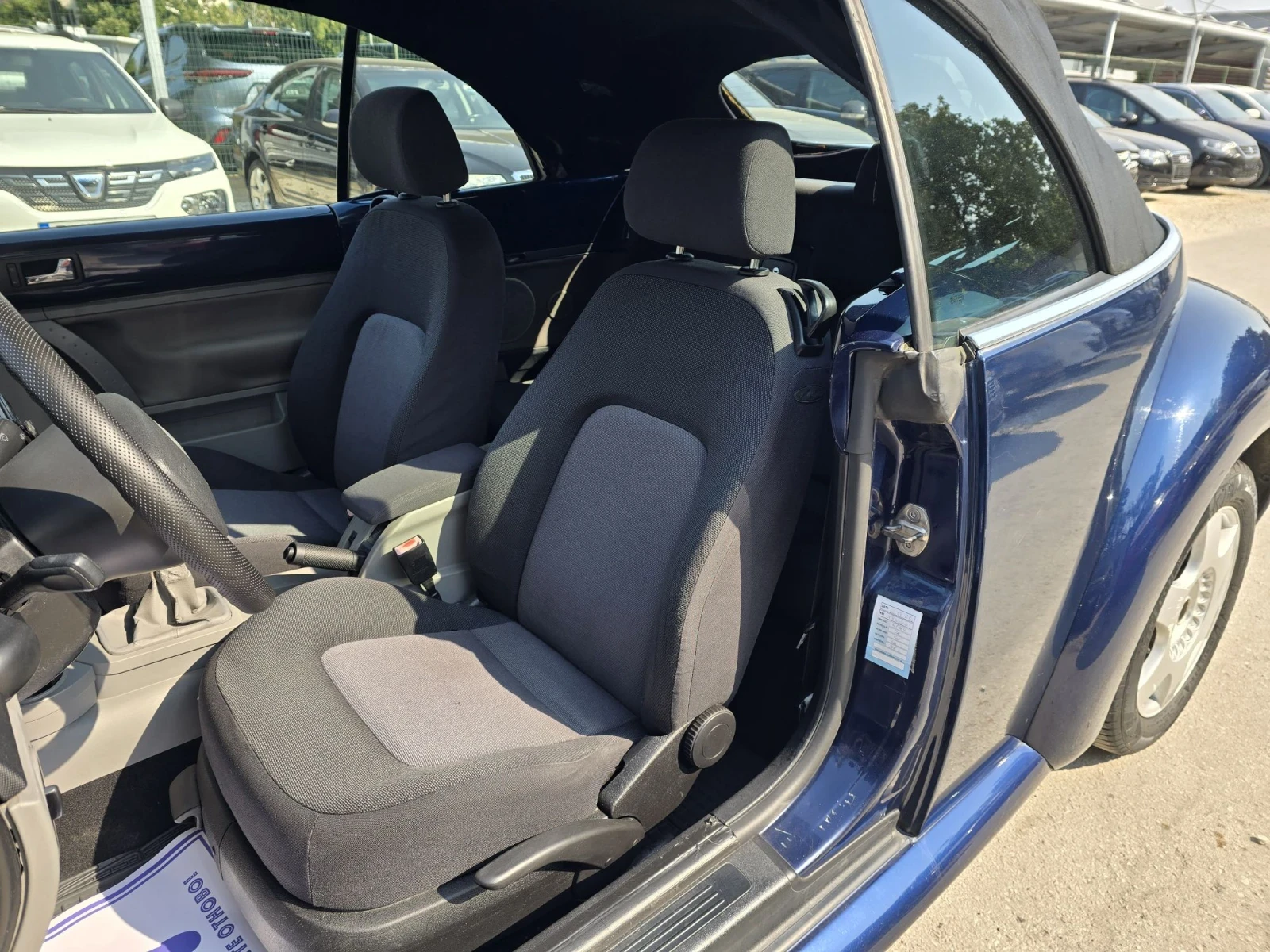 VW New beetle Cabrio - 1.9TDI - 100к.с., снимка 9 - Автомобили и джипове - 45649811