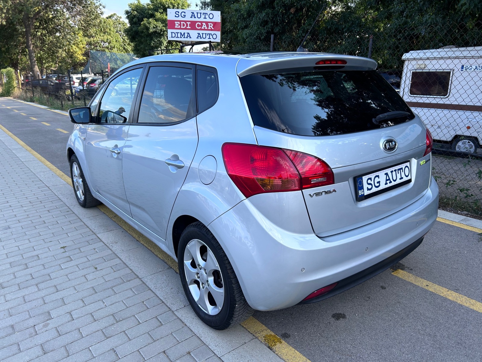 Kia Venga 1.4i/EURO 5/PANORAMA/ОТЛИЧНА  - изображение 5