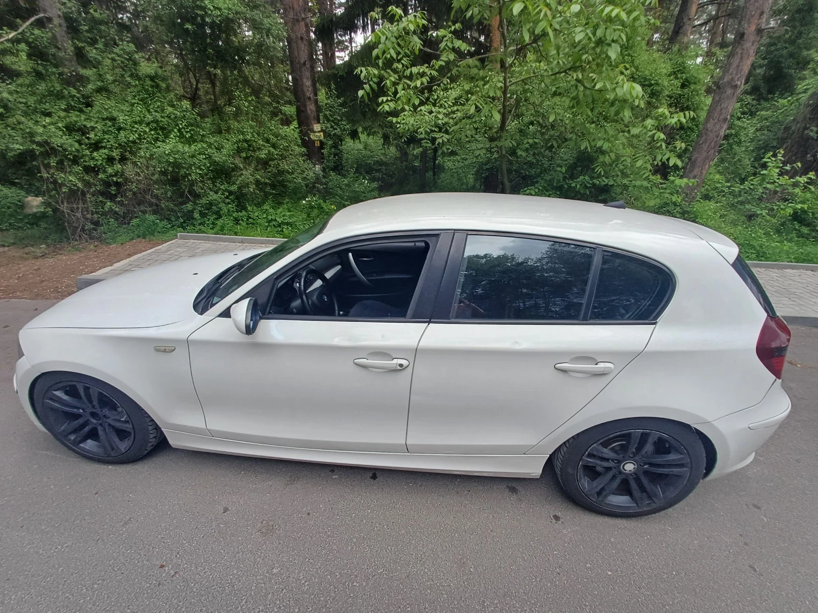 BMW 120 2.0d 177 - изображение 3