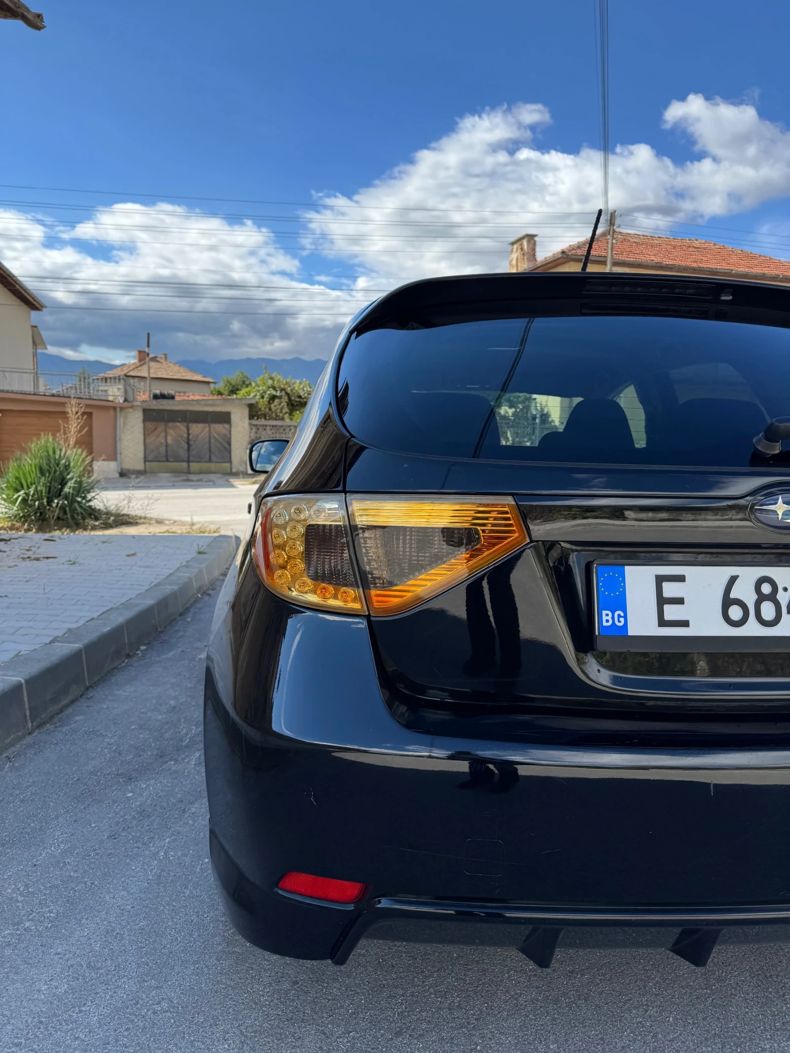 Subaru Impreza 4х4 / 150 К.С. / ГАЗ - изображение 7