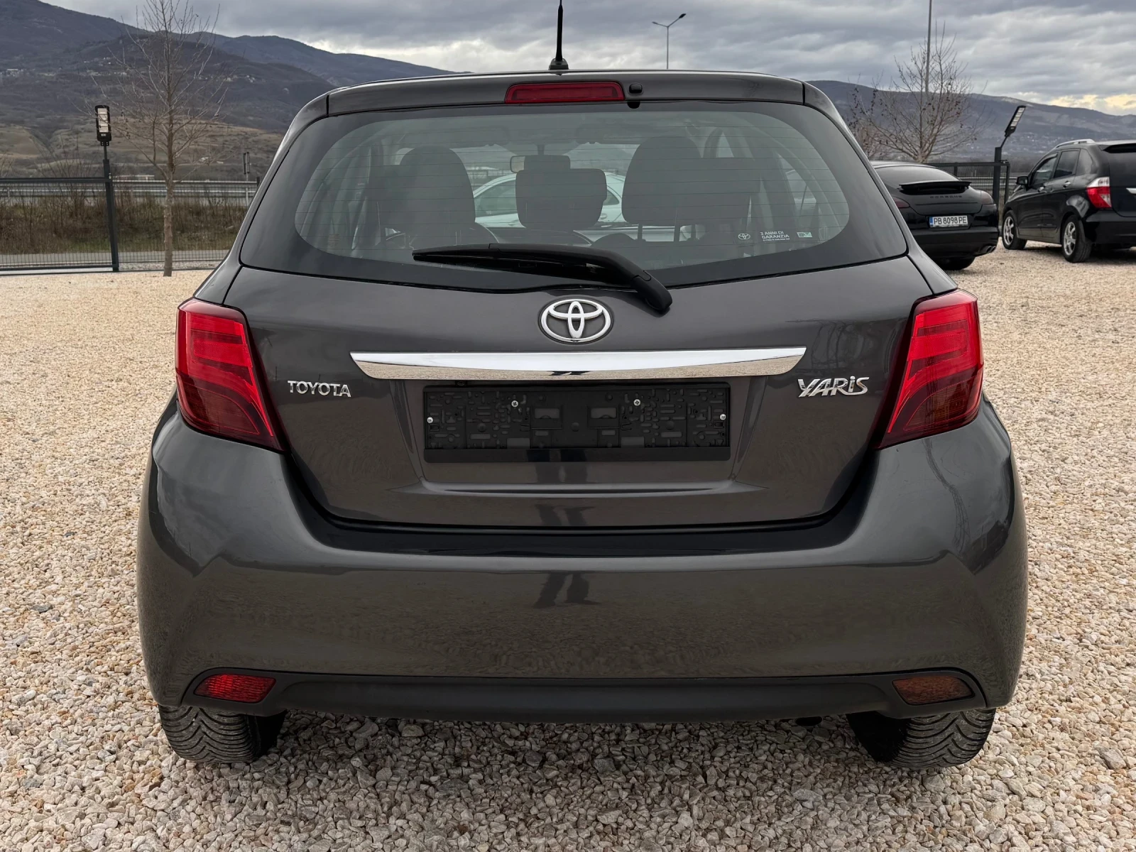 Toyota Yaris 1.33/EURO6B/Навигация/Камера - изображение 6