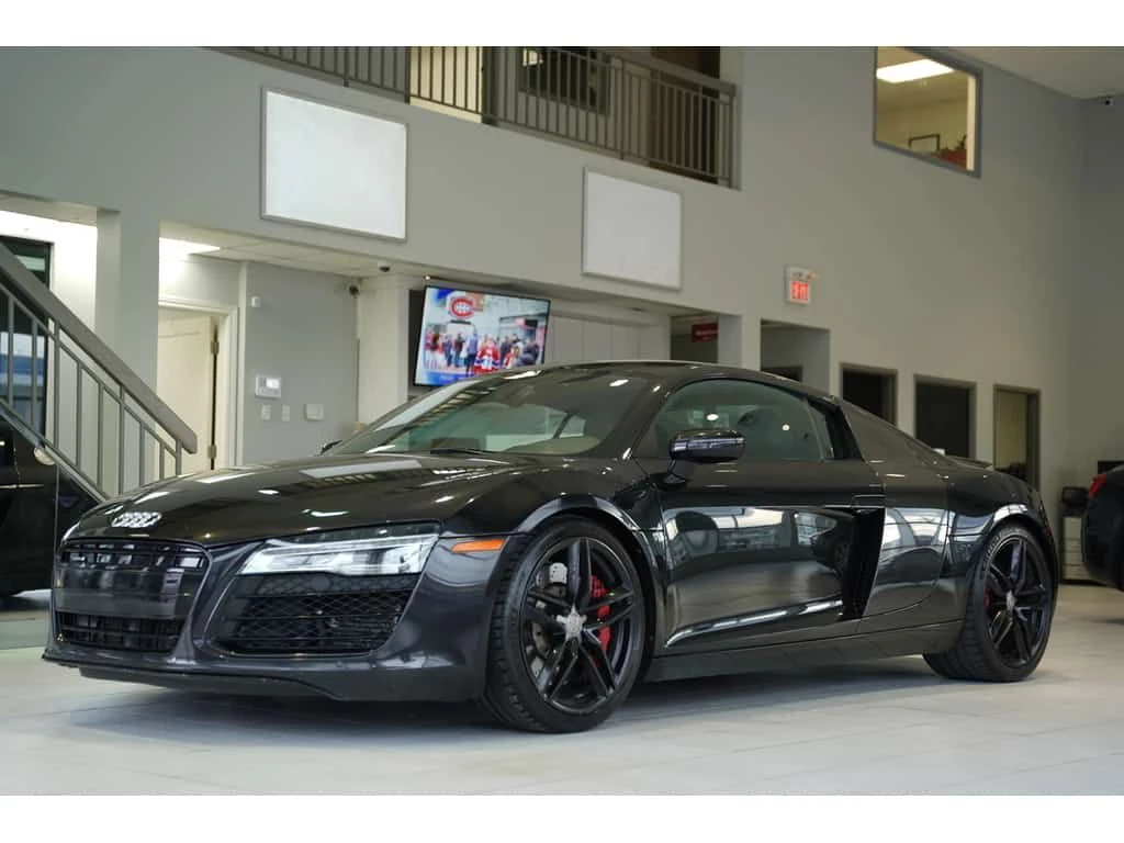 Audi R8 * CARBON PKG/V8/ AUTOMATIC * CARFAX * ЦЕНА ДО БГ - изображение 3