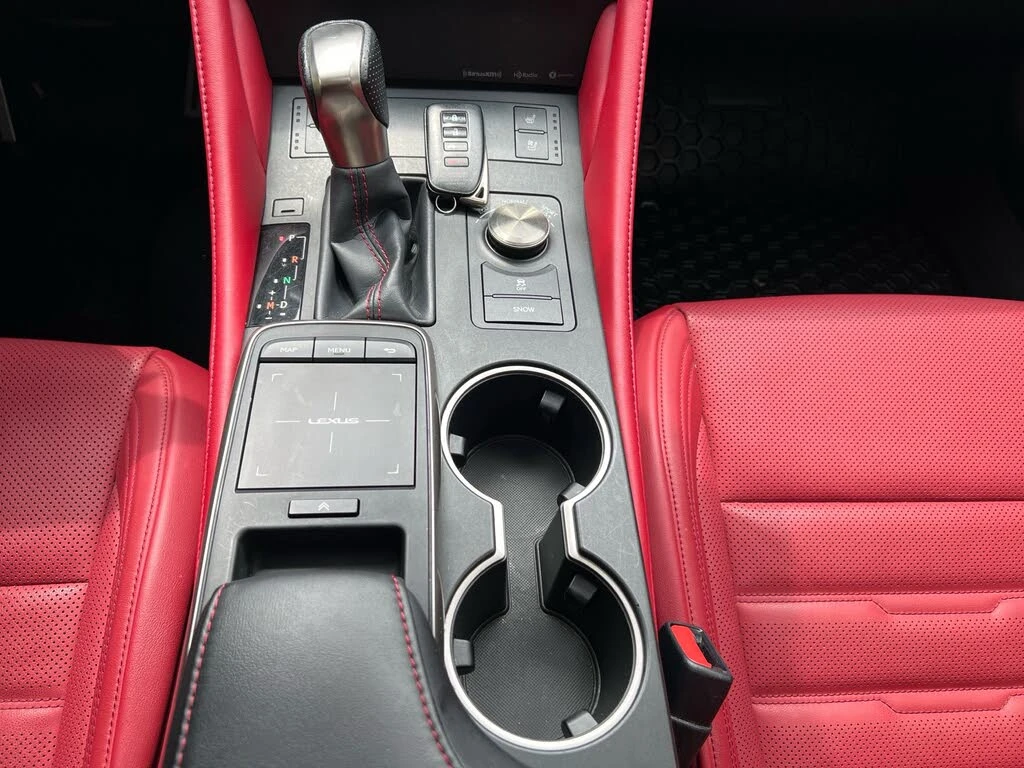 Lexus RC 350 * АвтоКредит * (ЦЕНА ДО БГ), снимка 7 - Автомобили и джипове - 53866584