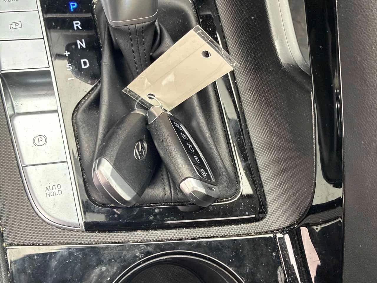 Hyundai Elantra * Ultimate * CARFAX * ПРЕДСТАВИТЕЛСТВО * ПАНОРАМА , снимка 16 - Автомобили и джипове - 54088853