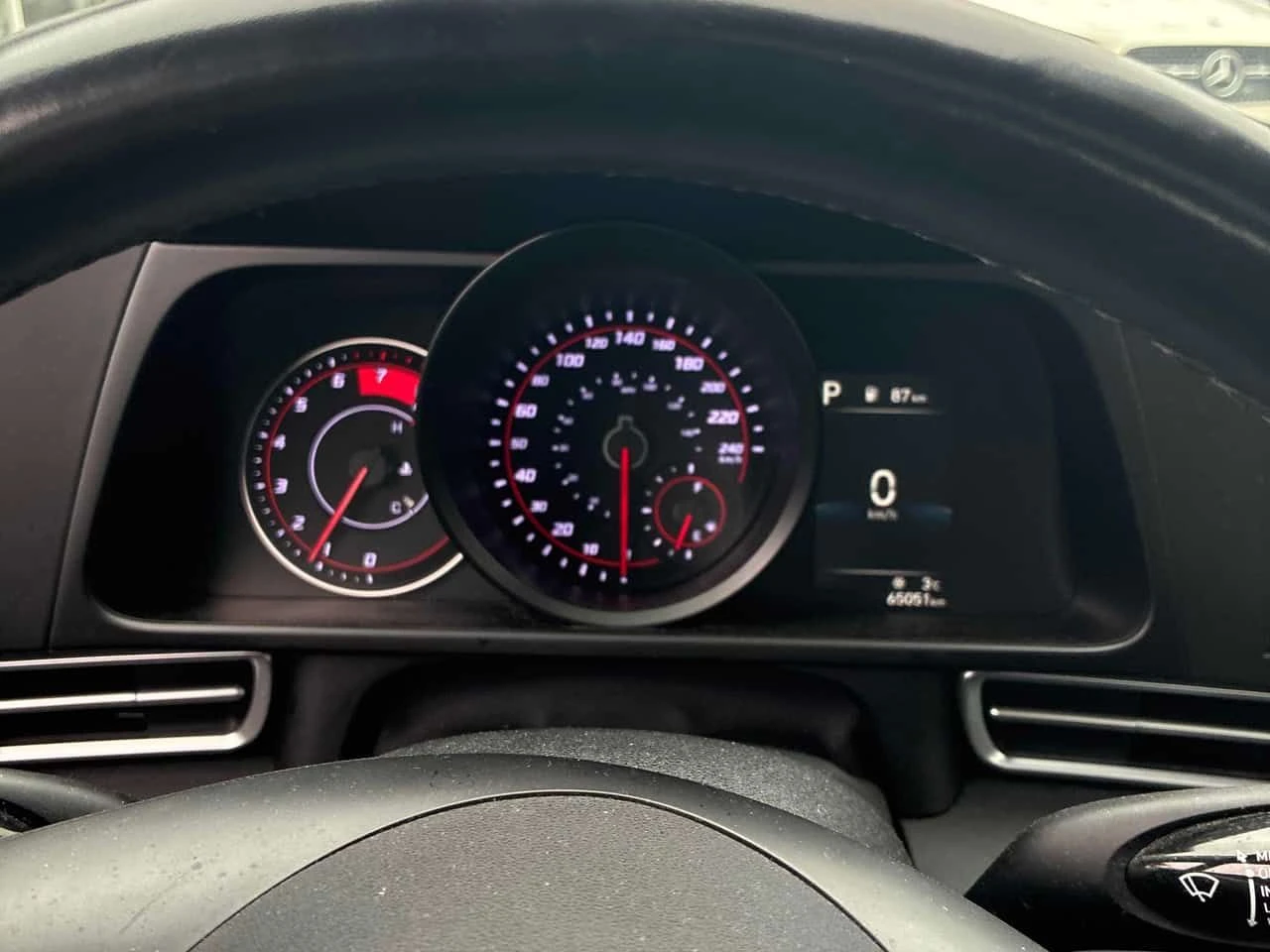 Hyundai Elantra * Ultimate * CARFAX * ПРЕДСТАВИТЕЛСТВО * ПАНОРАМА , снимка 8 - Автомобили и джипове - 54088853