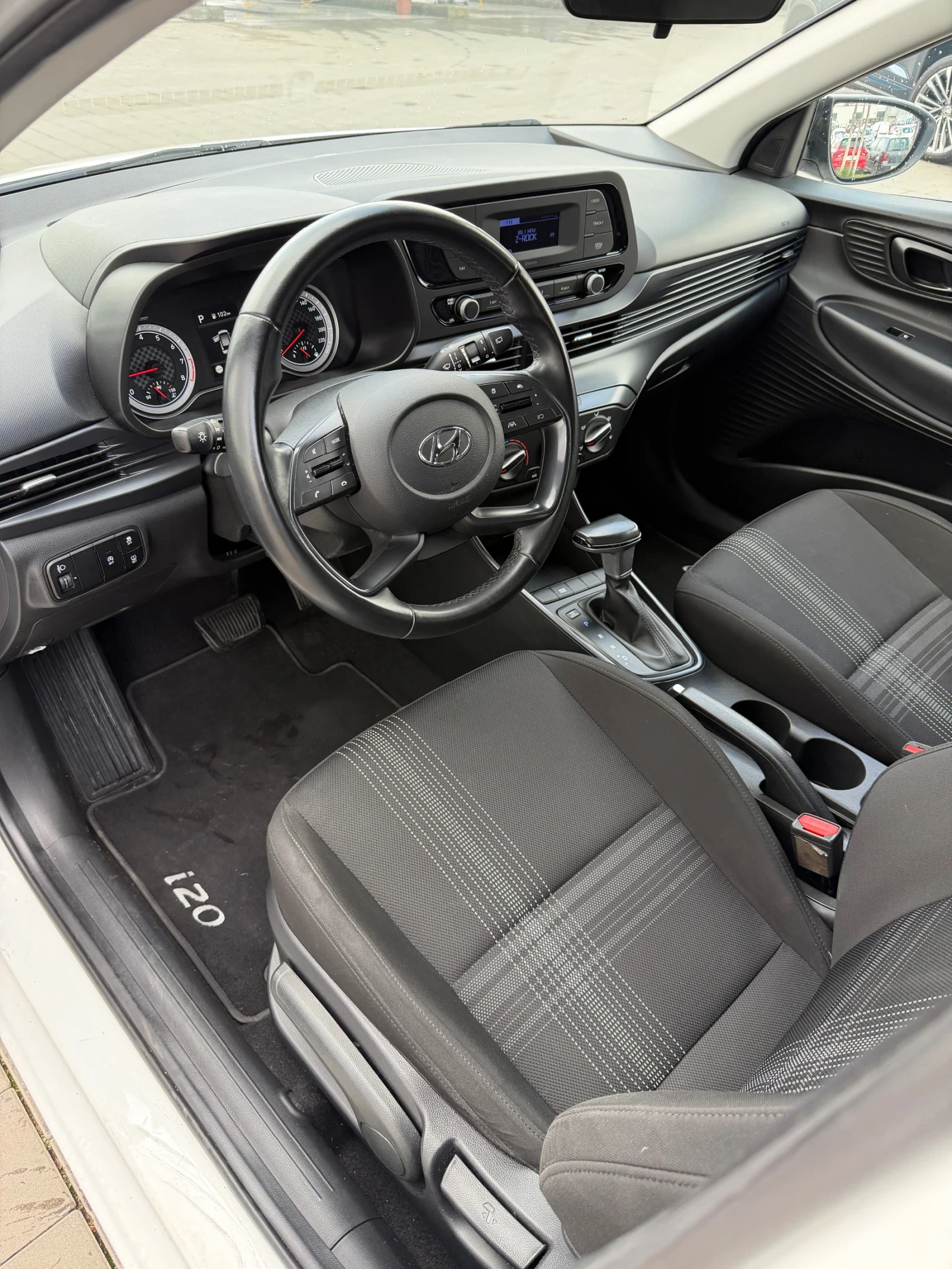 Hyundai I20 7DCT в Гаранция, снимка 8 - Автомобили и джипове - 54125405