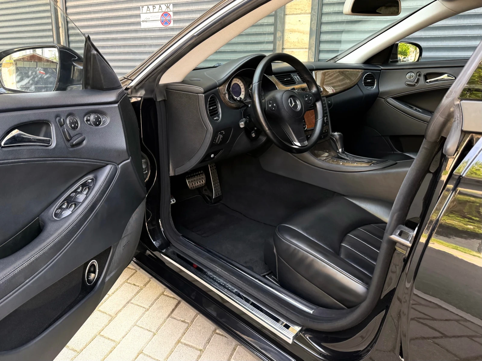 Mercedes-Benz CLS 320 CDI 7G Facelift Memory Harman/kardon, снимка 4 - Автомобили и джипове - 54572686