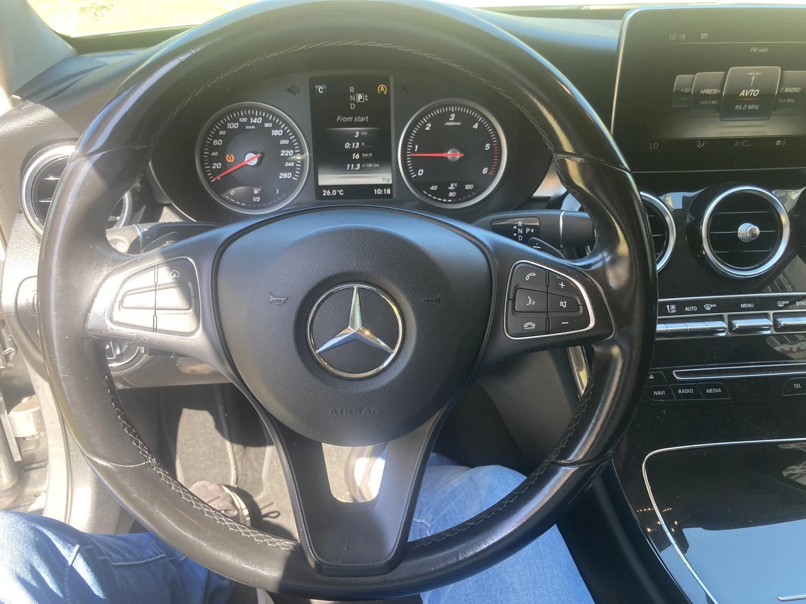 Mercedes-Benz C 220 Седан Автоматик Обслужена, снимка 10 - Автомобили и джипове - 55042159
