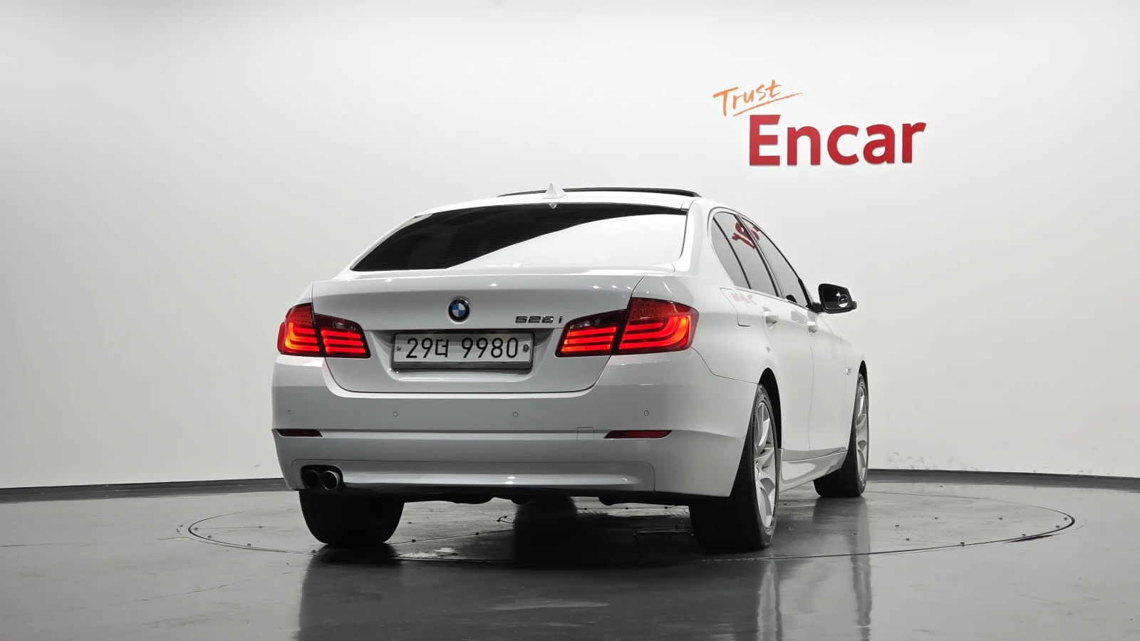 BMW 528 i, снимка 5 - Автомобили и джипове - 55405712