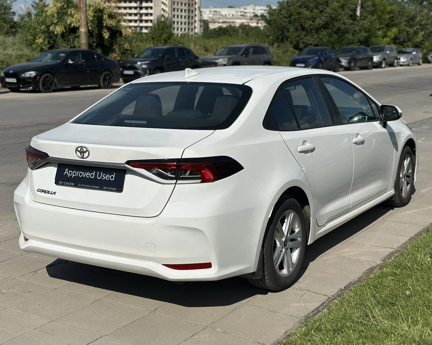 Toyota Corolla 1.5 6M/T Comfort, снимка 7 - Автомобили и джипове - 55558742