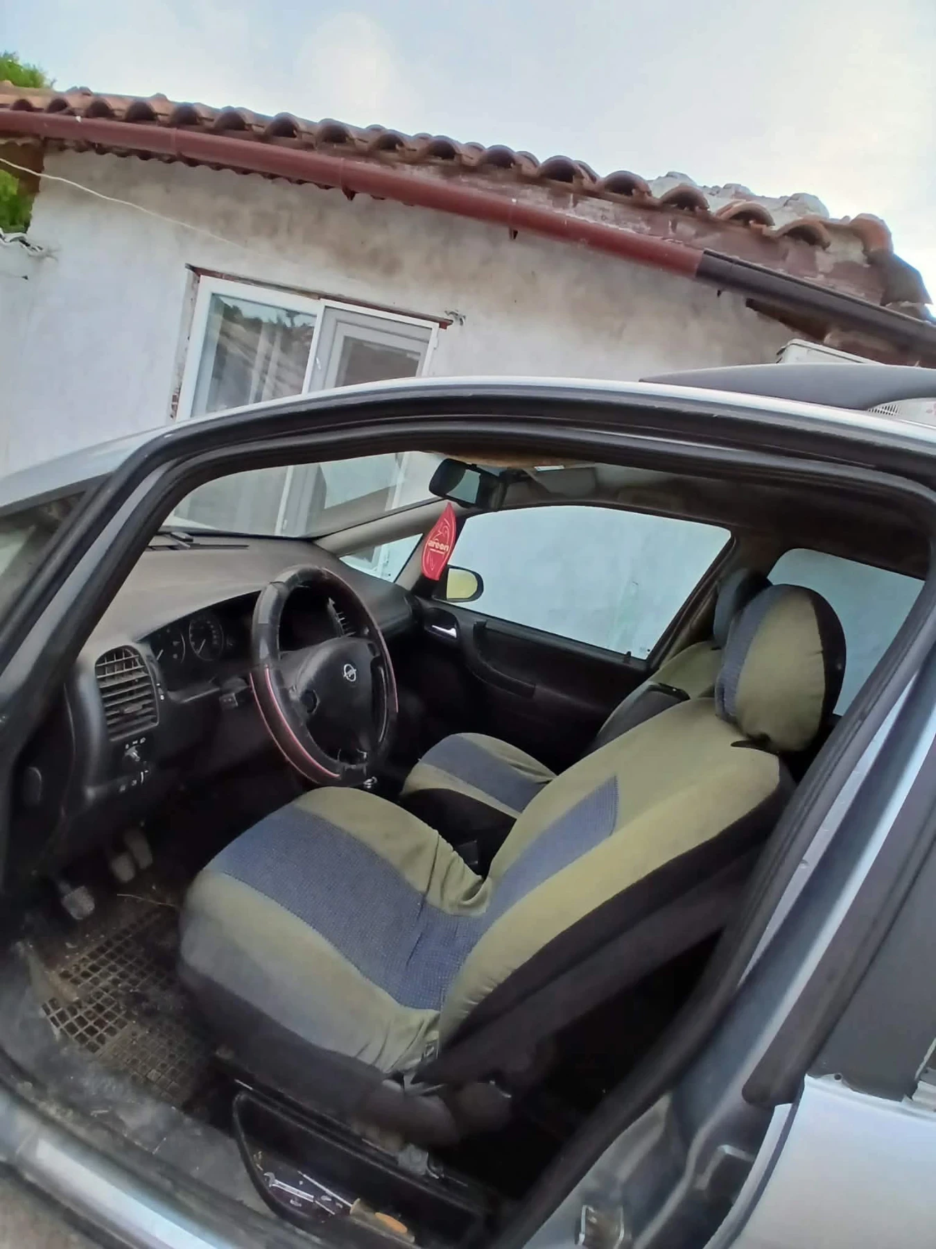 Opel Zafira V dobro sastoanie, снимка 4 - Автомобили и джипове - 55587834
