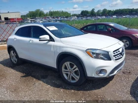  Mercedes-Benz GLA 25...