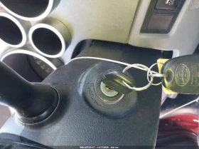 Toyota Tundra 5.7L V-8 DOHC, VVT, 381HP 4X4 Drive, снимка 3