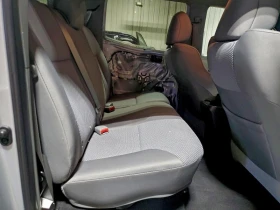 Toyota Tacoma 4.0L 6 4x4 w/Rear Wheel Drv - 11400 € / 22296.46 лв. - 75008453 3