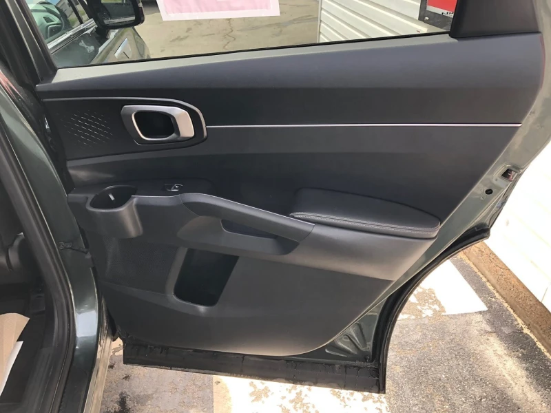Kia Sorento 2022* 7МЕСТА* AWD* LX , снимка 16 - Автомобили и джипове - 52275483