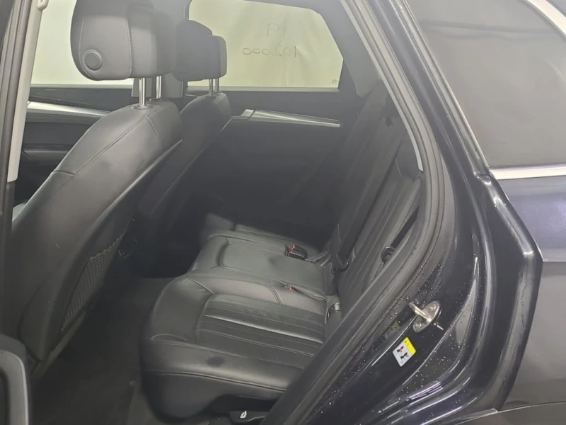 Audi Q5 * TECHNIK * ЦЕНА ДО БЪЛГАРИЯ* , снимка 12 - Автомобили и джипове - 52773374