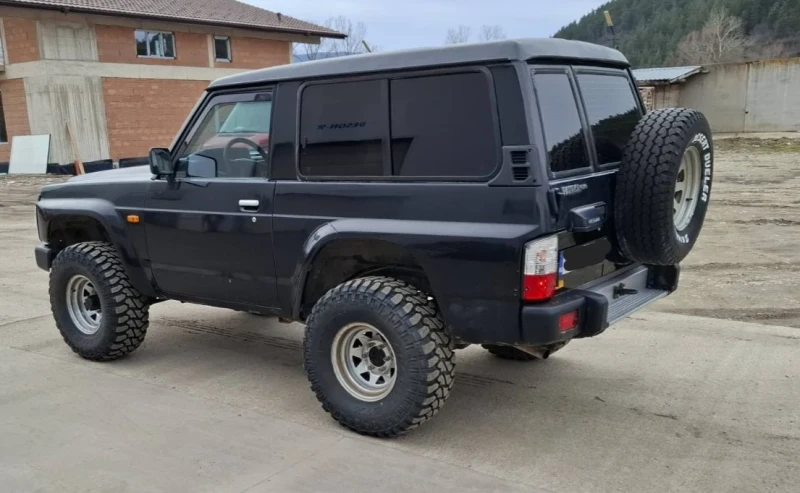 Nissan Patrol, снимка 2 - Автомобили и джипове - 53479375