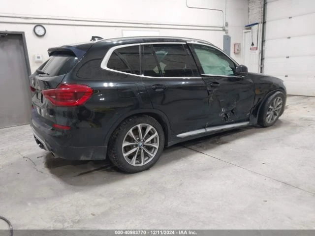 BMW X3 ДИГИТАЛНО* ТАБЛО* ПОДГРЕВ* ОБДУХВАНЕ* МАСАЖ* ДИСТР, снимка 4 - Автомобили и джипове - 48435652