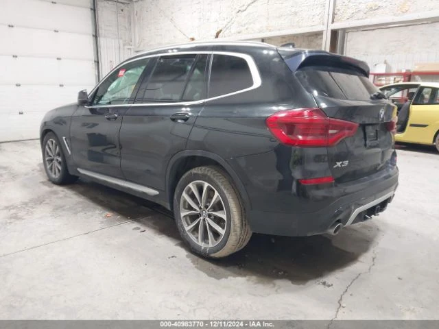 BMW X3 ДИГИТАЛНО* ТАБЛО* ПОДГРЕВ* ОБДУХВАНЕ* МАСАЖ* ДИСТР, снимка 3 - Автомобили и джипове - 48435652