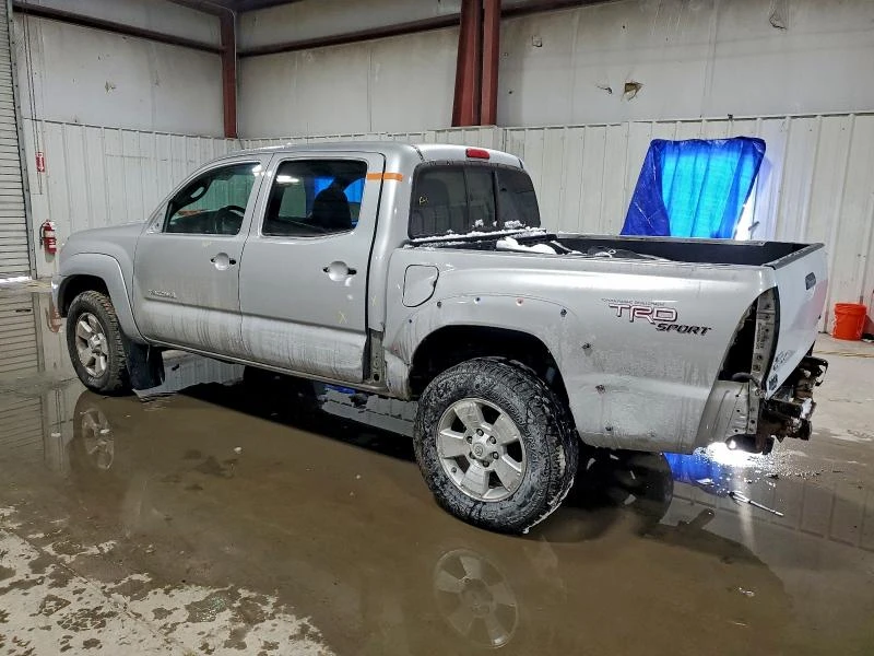 Toyota Tacoma 4.0L 6 4x4 w/Rear Wheel Drv, снимка 7 - Автомобили и джипове - 53125902