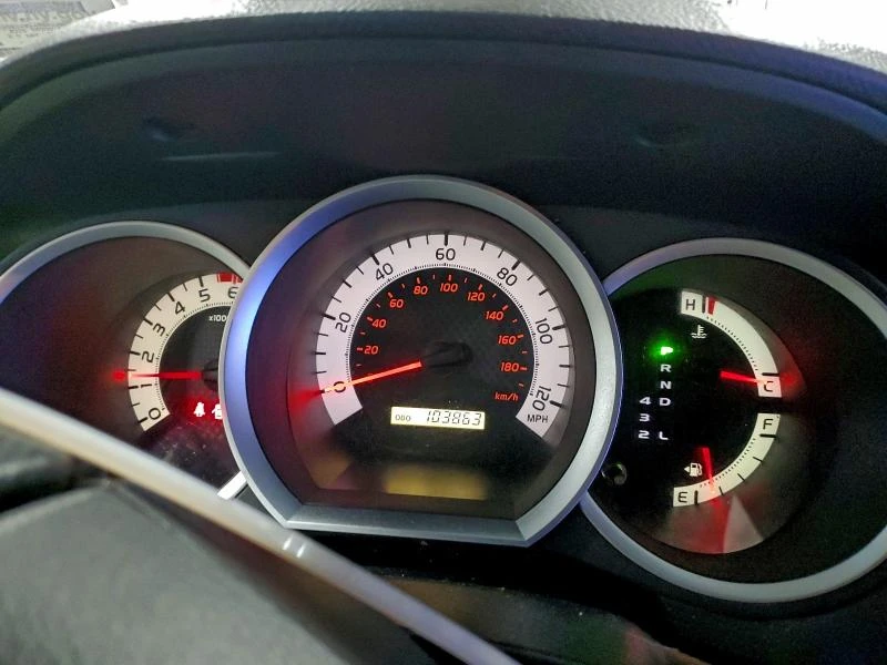 Toyota Tacoma 4.0L 6 4x4 w/Rear Wheel Drv, снимка 14 - Автомобили и джипове - 53125902