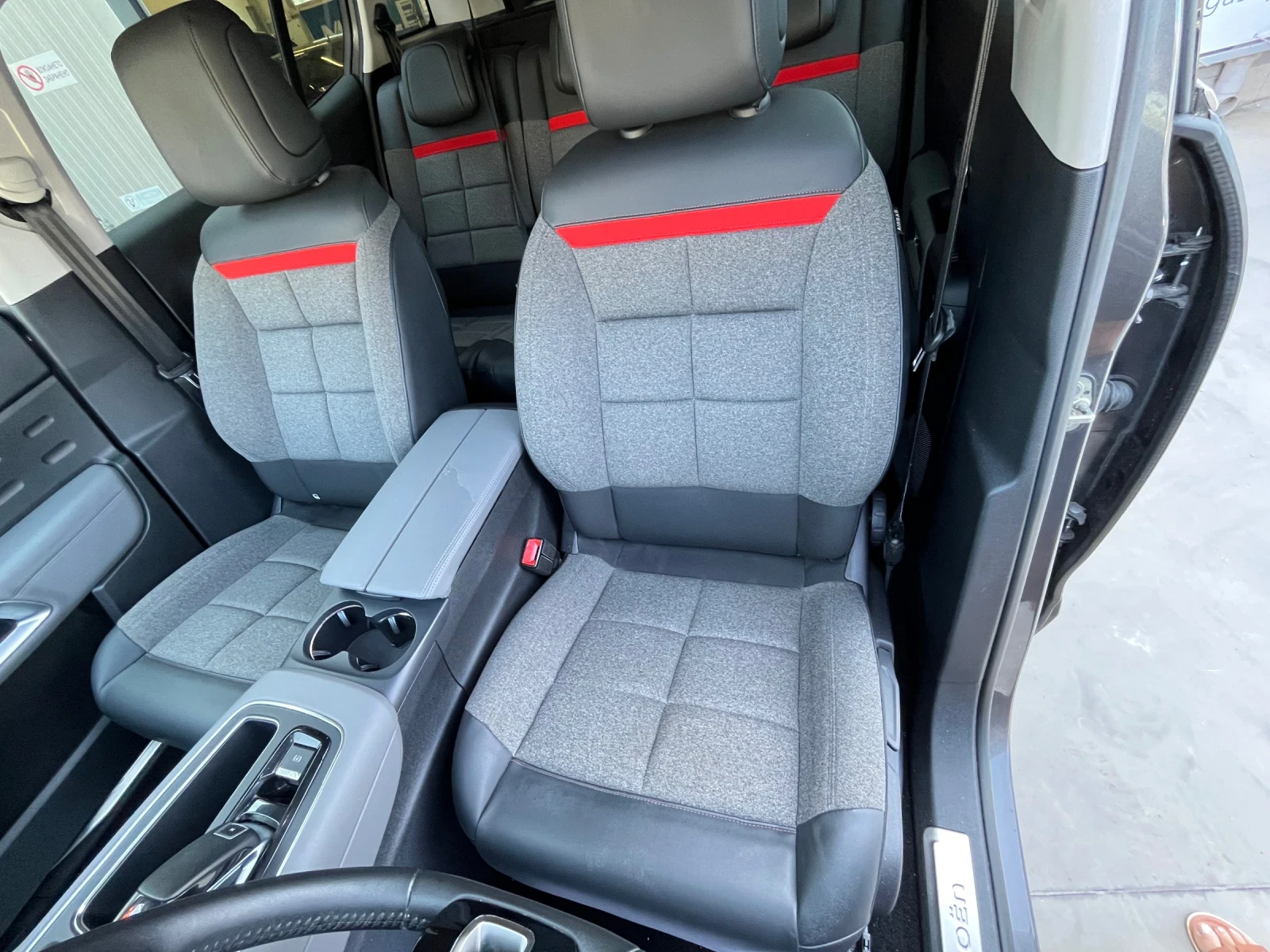 Citroen C5 Aircross 1.5 Blue-HDi Feel - изображение 8