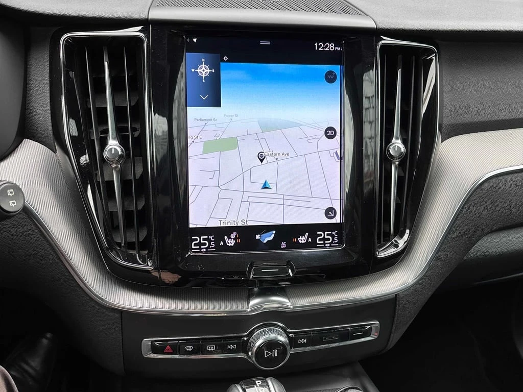 Volvo XC60 R Design  CARFAX - изображение 9