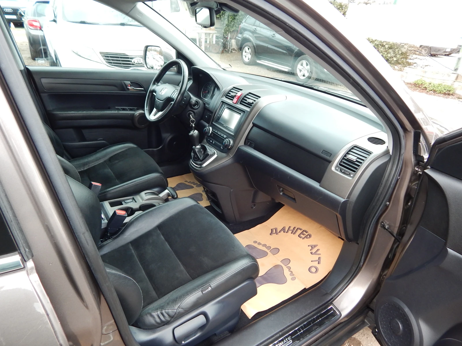 Honda Cr-v 2.2D* 4X4* FACE LIFT* , снимка 16 - Автомобили и джипове - 53945901