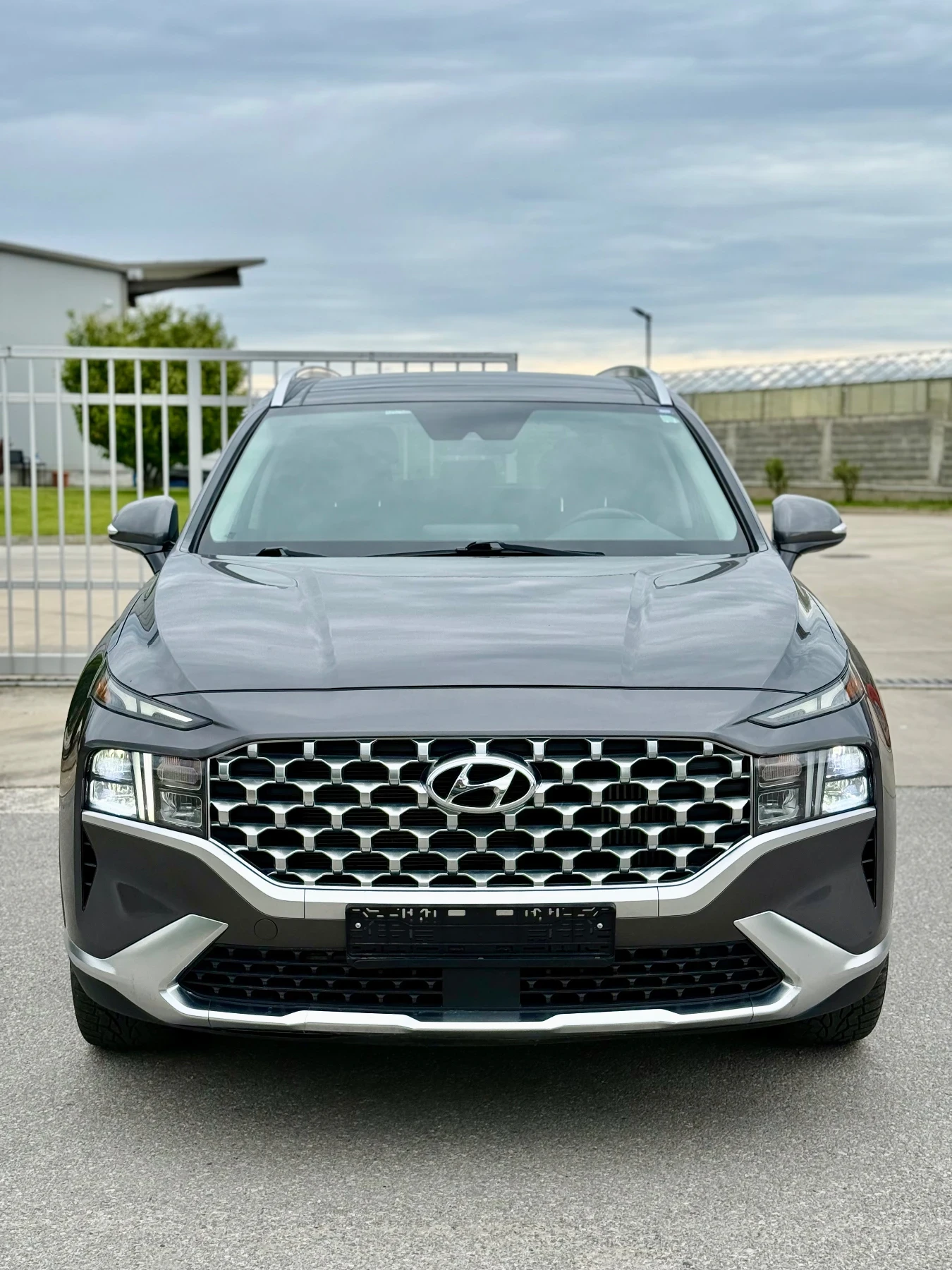 Hyundai Santa fe 1.6 LUXURY/ Plug-in/ KEYLES/ panorama/ FULL PACK/, снимка 3 - Автомобили и джипове - 54609282