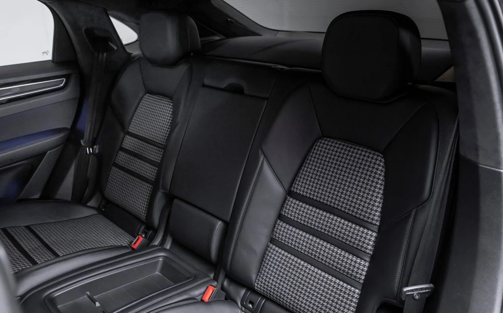 Porsche Cayenne Coupe Turbo 4.0 V8, снимка 8 - Автомобили и джипове - 55393728