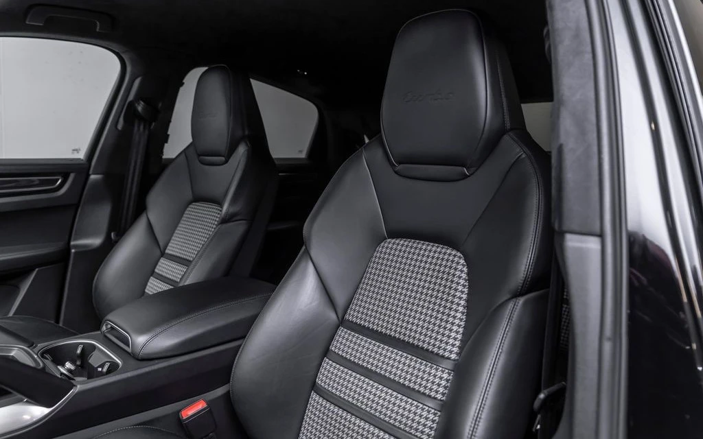 Porsche Cayenne Coupe Turbo 4.0 V8, снимка 5 - Автомобили и джипове - 55393728