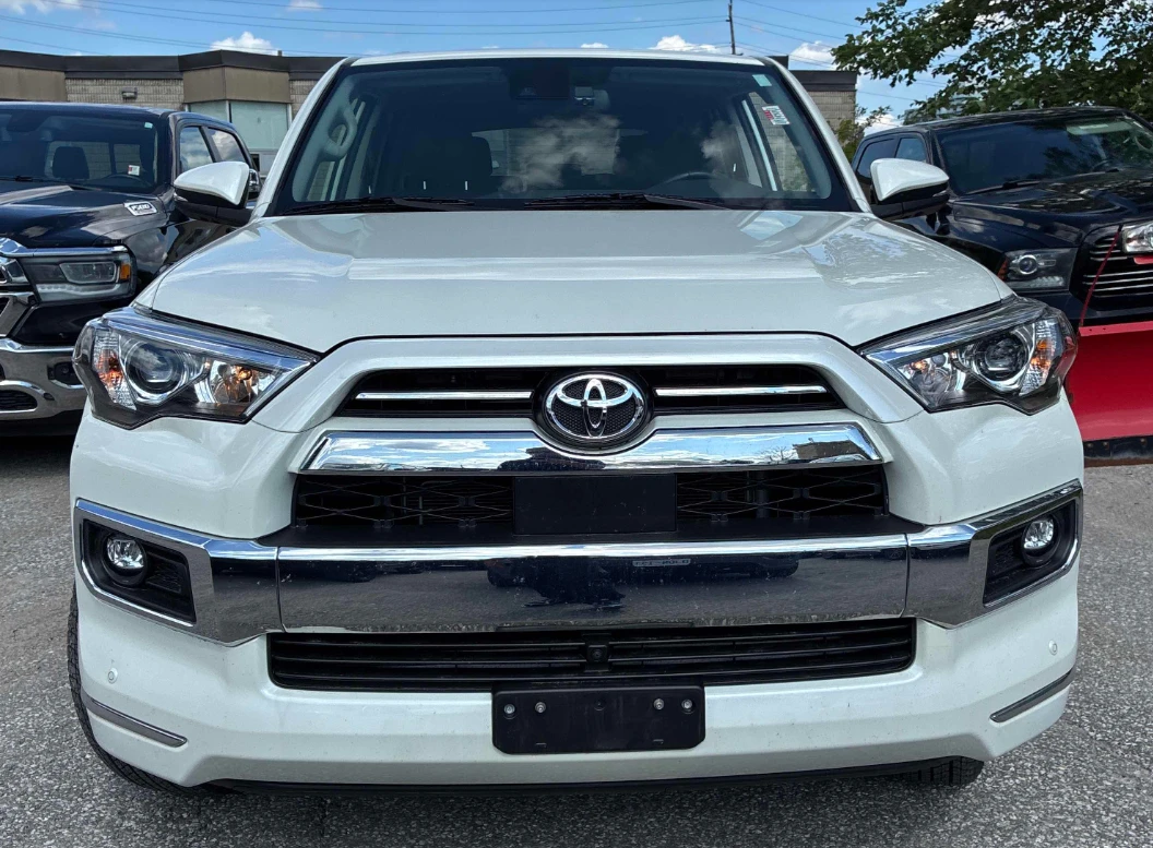 Toyota 4runner * LIMITED* Обдух* 360* Pano* 7 Местен* , снимка 5 - Автомобили и джипове - 55446655