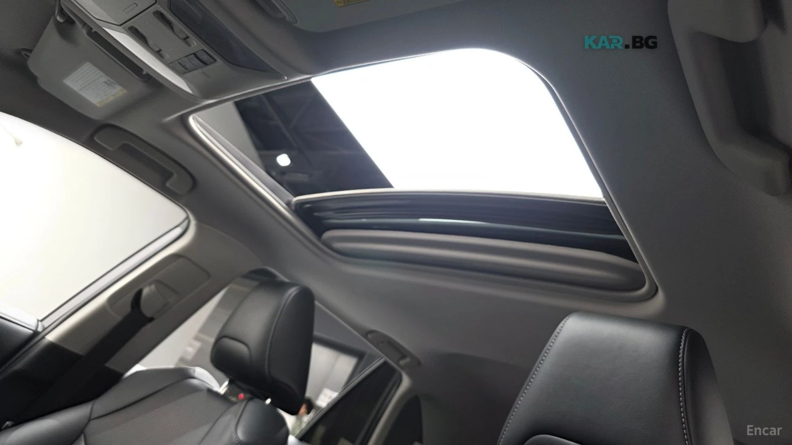 Toyota Rav4 2.5* ДИСТРОНИК* СЛЕД. НА ЛЕНТИ* ДВА КЛЮЧА* КАМЕРА*, снимка 16 - Автомобили и джипове - 55891315