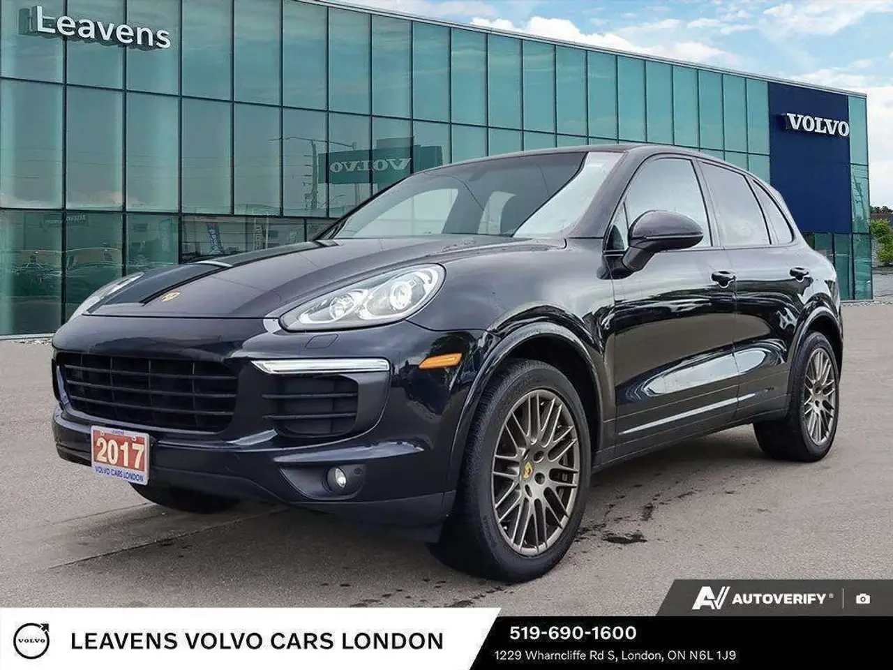 Porsche Cayenne  PLATINUM EDITION | 2017 | 190 130 км
