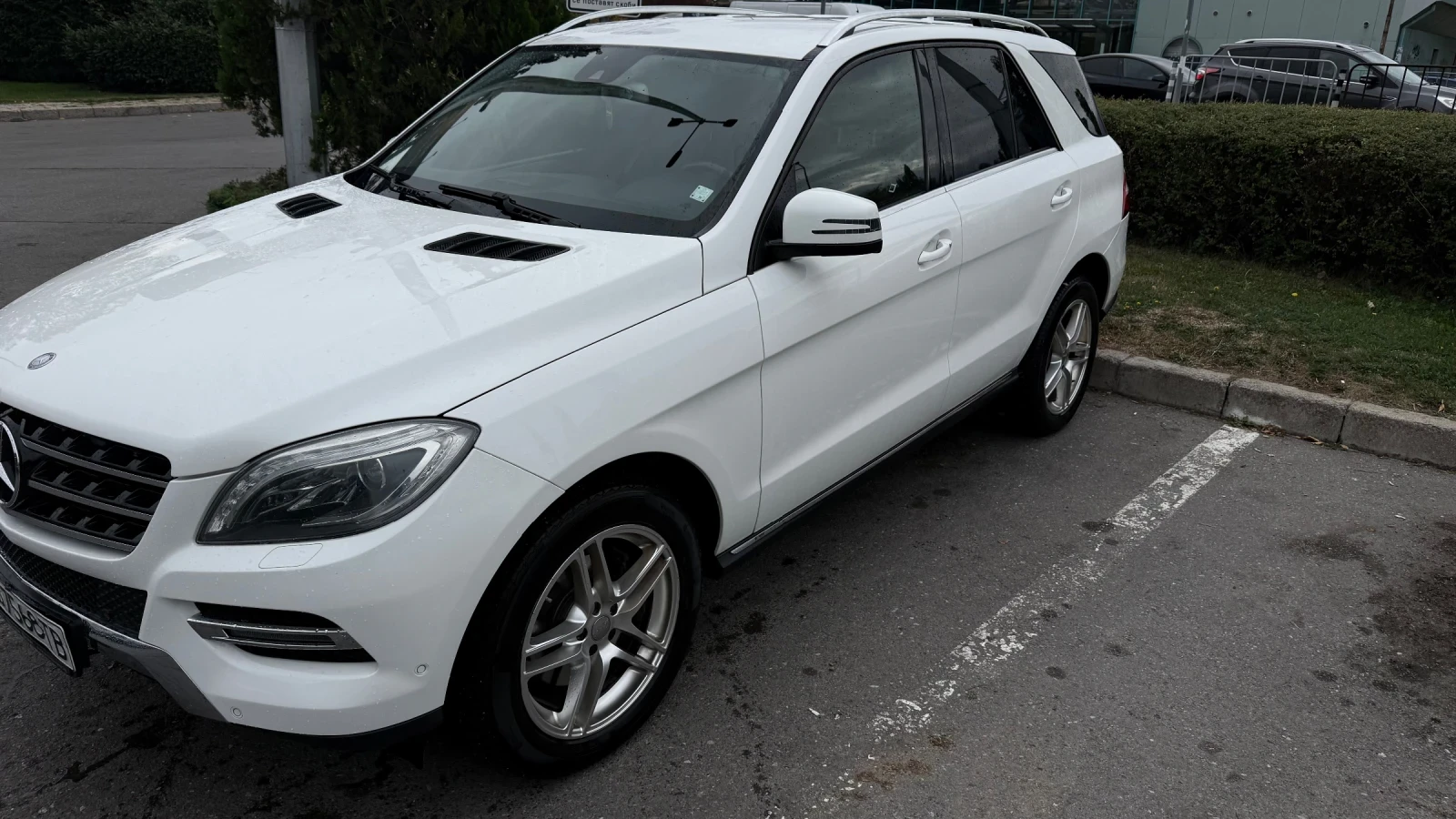 Mercedes-Benz ML 350 BlueTEC, снимка 2 - Автомобили и джипове - 56528745