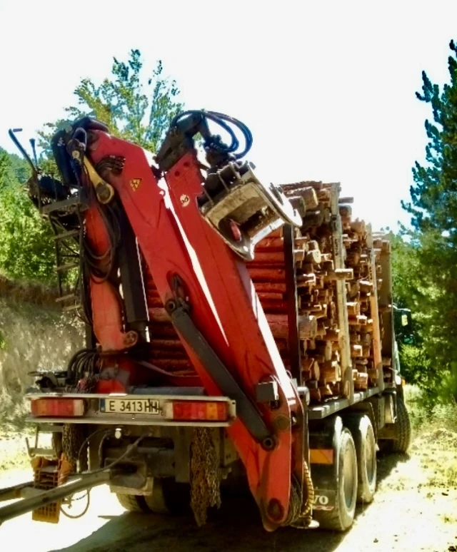 Volvo F12 6х6 - изображение 6