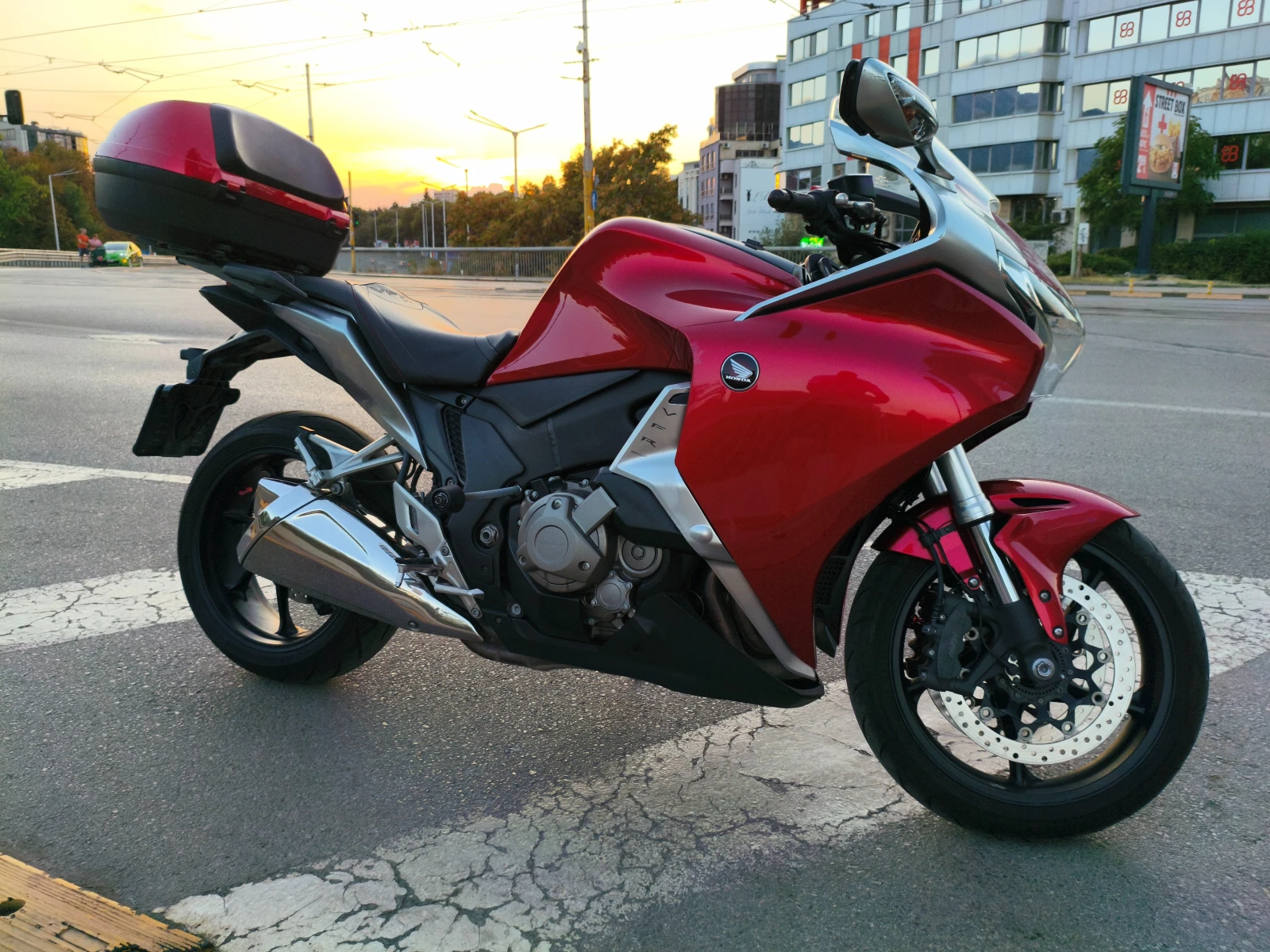 Honda Vfr VFR1200FD, снимка 13 - Мотоциклети и мототехника - 56050495