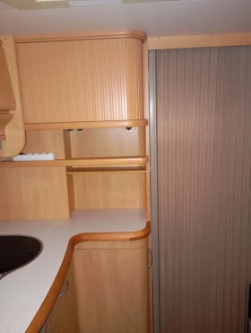 Каравана Hobby De Luxe Easy 460 UFE, снимка 4