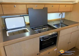 ���������� ����� Bavaria 41 Cruiser | Mobile.bg � ����� ������ 8