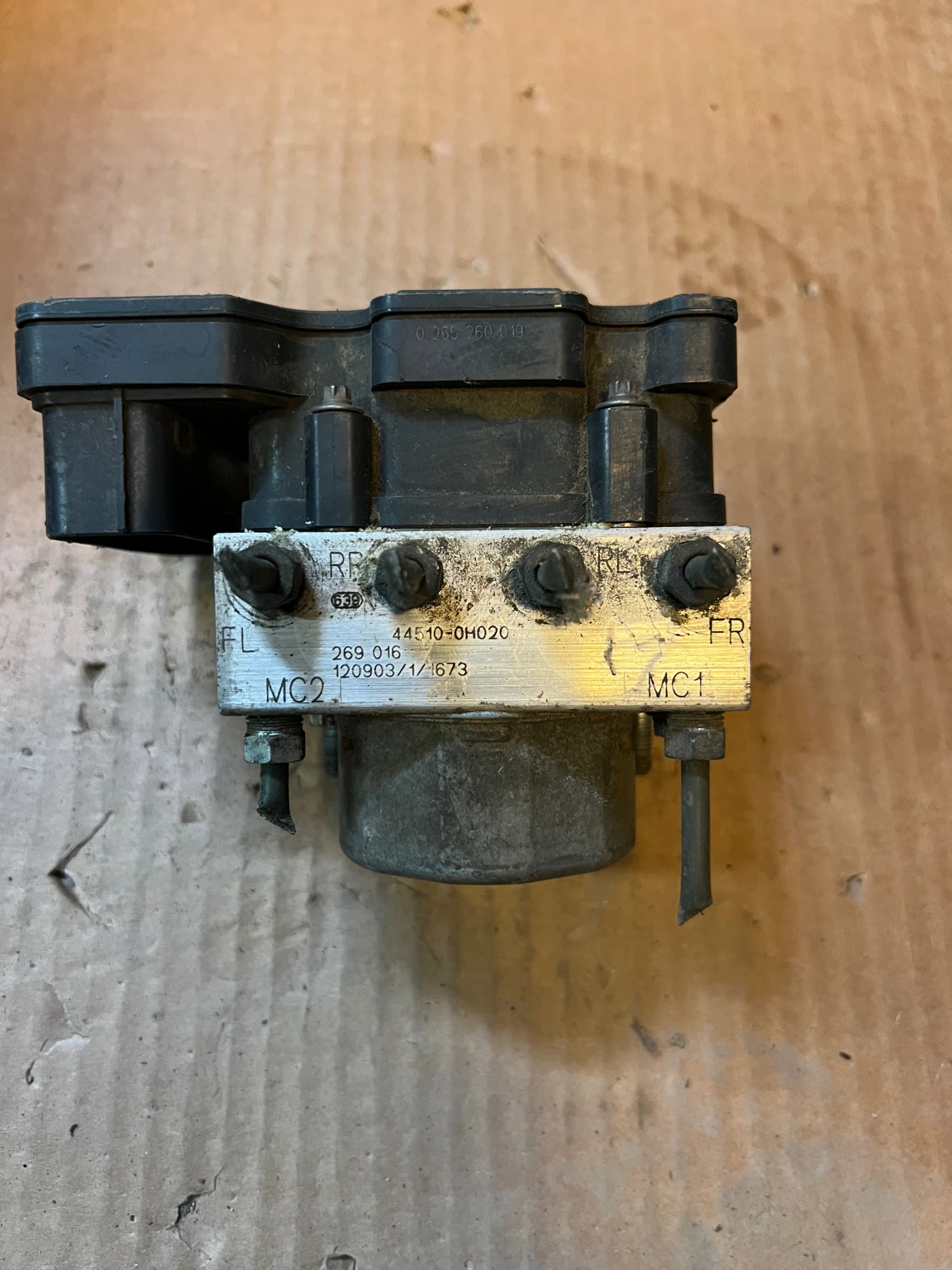 44510-0H020 ABS  TOYOTA AYGO PEUGEOT 107 CITROEN C1 0265805083 | Mobile.bg   1