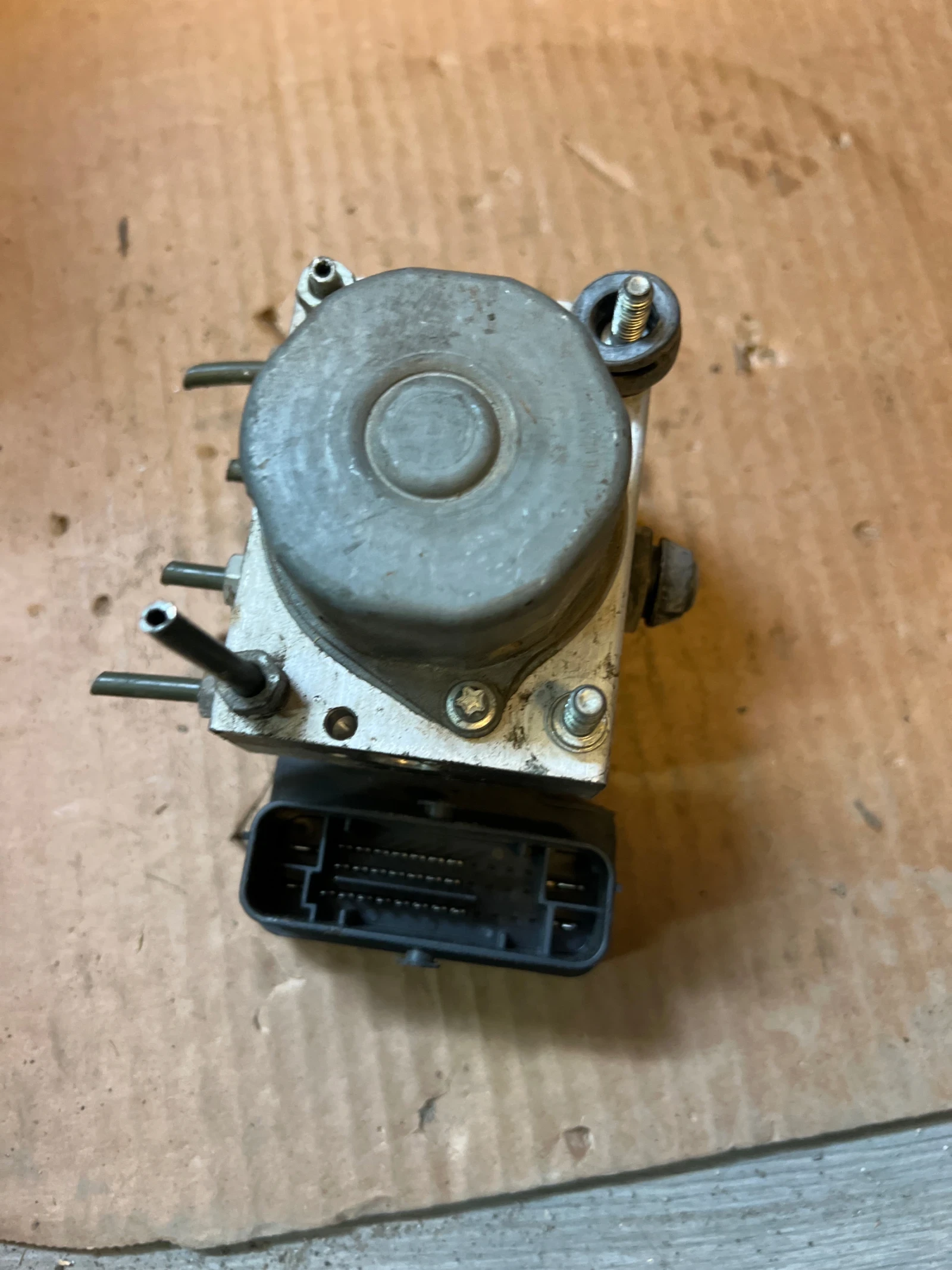 44510-0H020 ABS  TOYOTA AYGO PEUGEOT 107 CITROEN C1 0265805083 | Mobile.bg   4