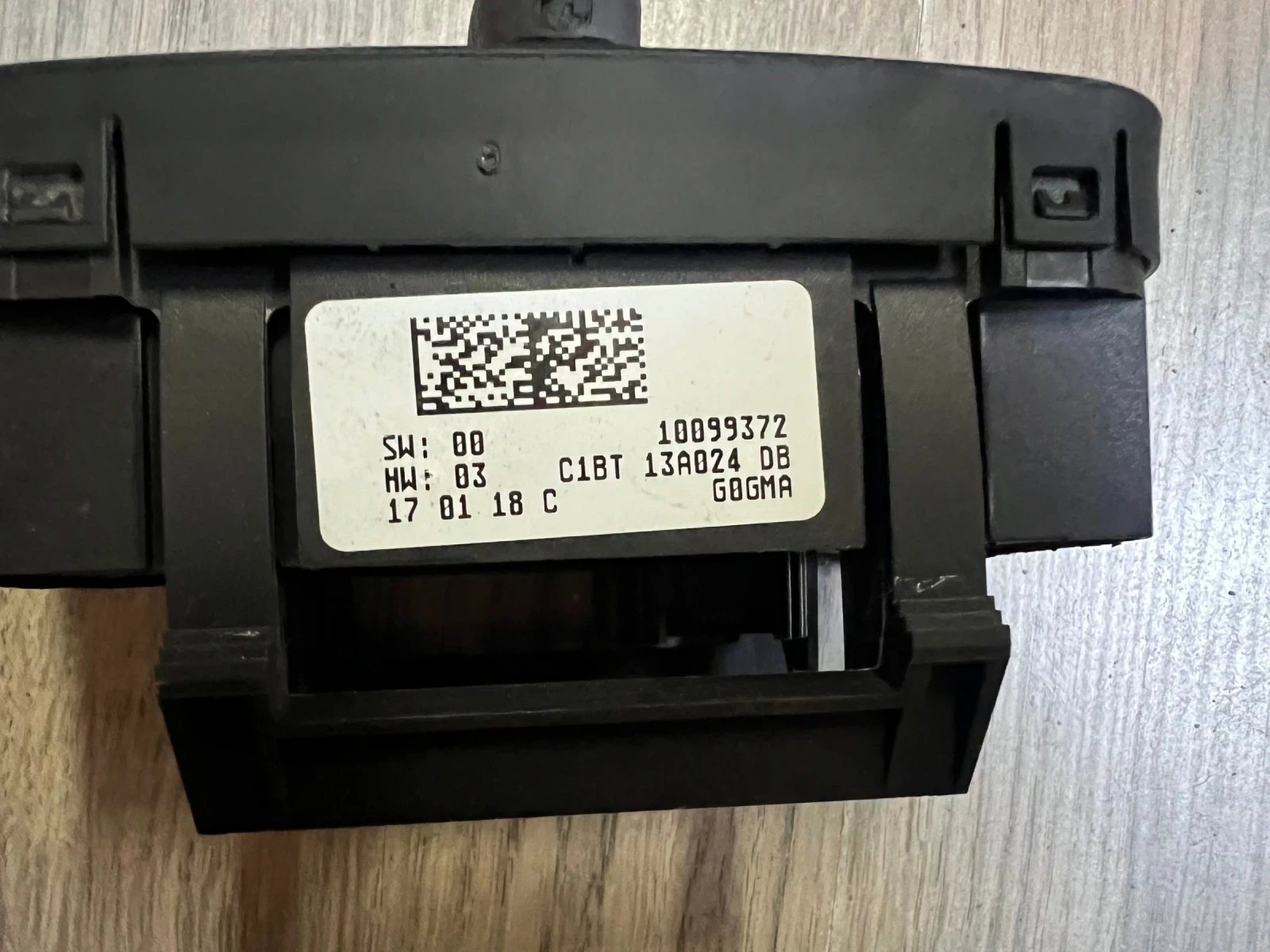 C1BT13A024DB ����� ������ FORD FIESTA 2017 C1BT 13A024 DB SW:00 HW:03 | Mobile.bg � ����������� 1