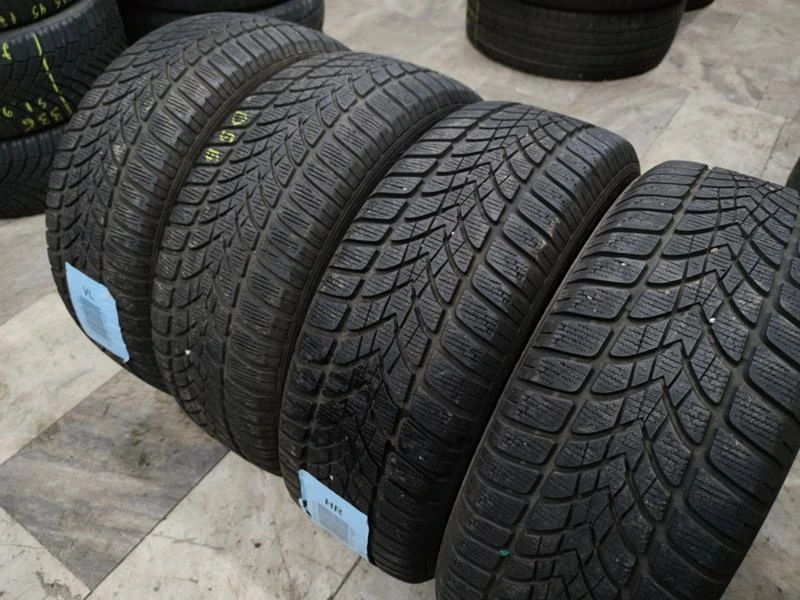 Гуми Зимни 205/55R16, снимка 6 - Гуми и джанти - 32270582