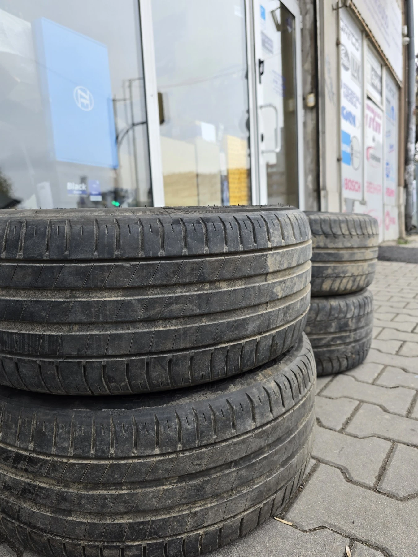 ���� 225/45R17 | Mobile.bg � ����������� 2