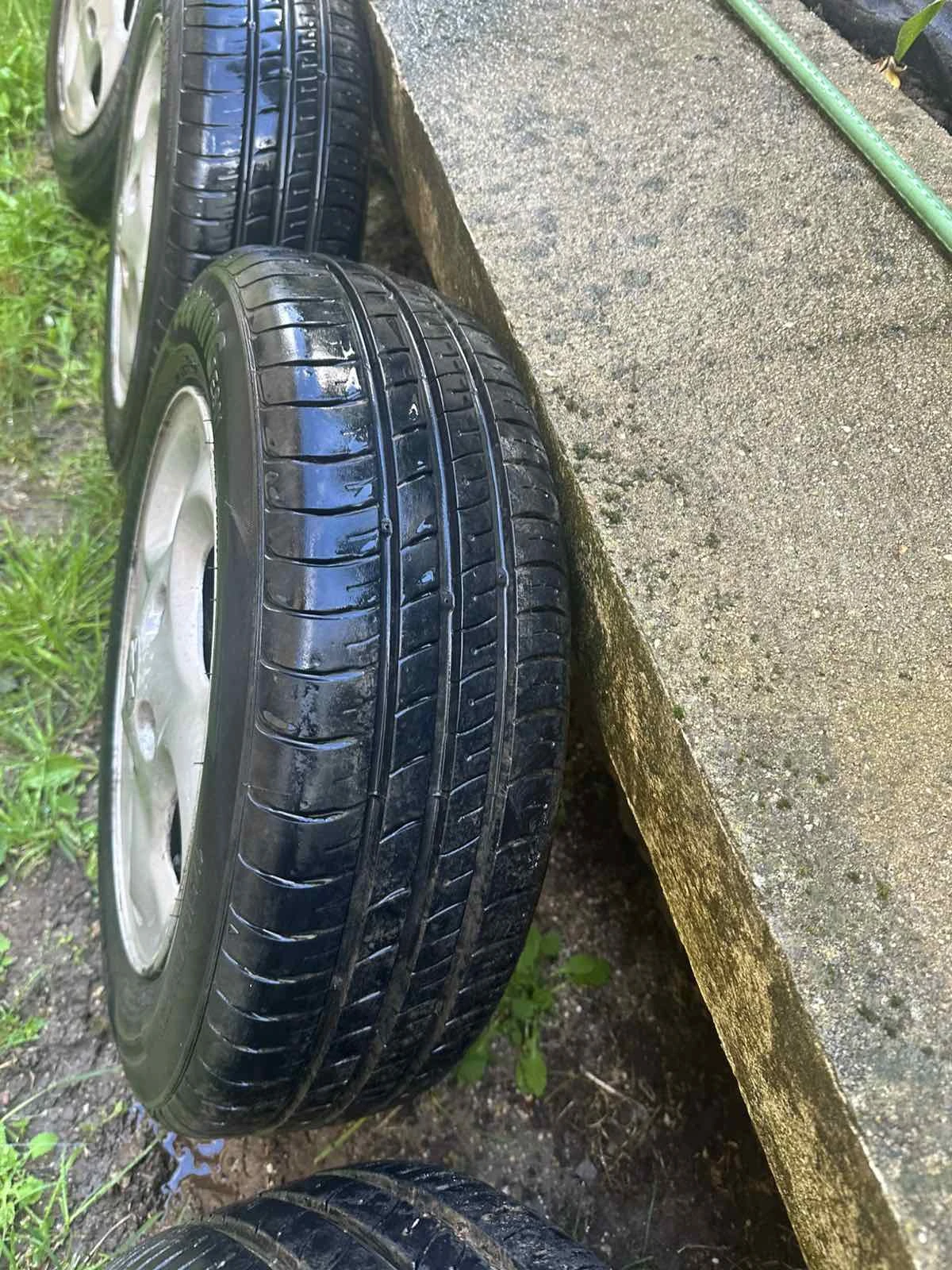 ���� � ������ 175/55R14 �� Peugeot 206 | Mobile.bg � ����������� 2