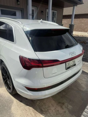 Audi E-Tron * Technik * PANO * 360 * ОБДУХВАНЕ * ПАМЕТ, снимка 9