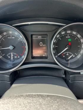 Skoda Superb 2.0 DSG/4x4 , снимка 10